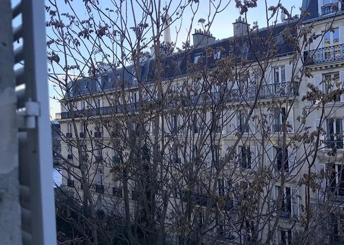 Elegant Parisian